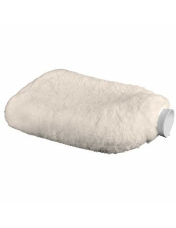 Warmwaterkruik met hoes van schapenvacht