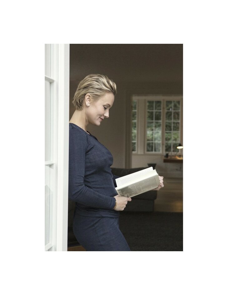 Longsleeve in donkerblauw (wol-zijde)