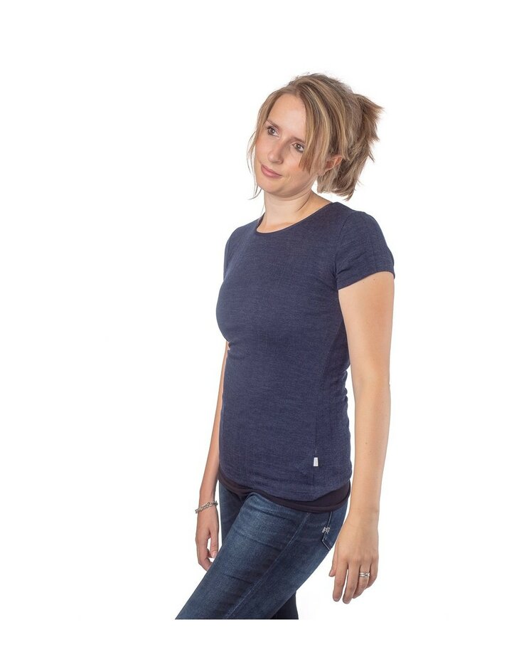 T-shirt in blauw (wol-zijde)