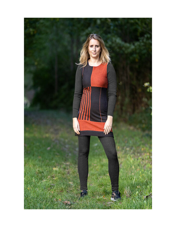 Wollen jurkje in bruin en cognac