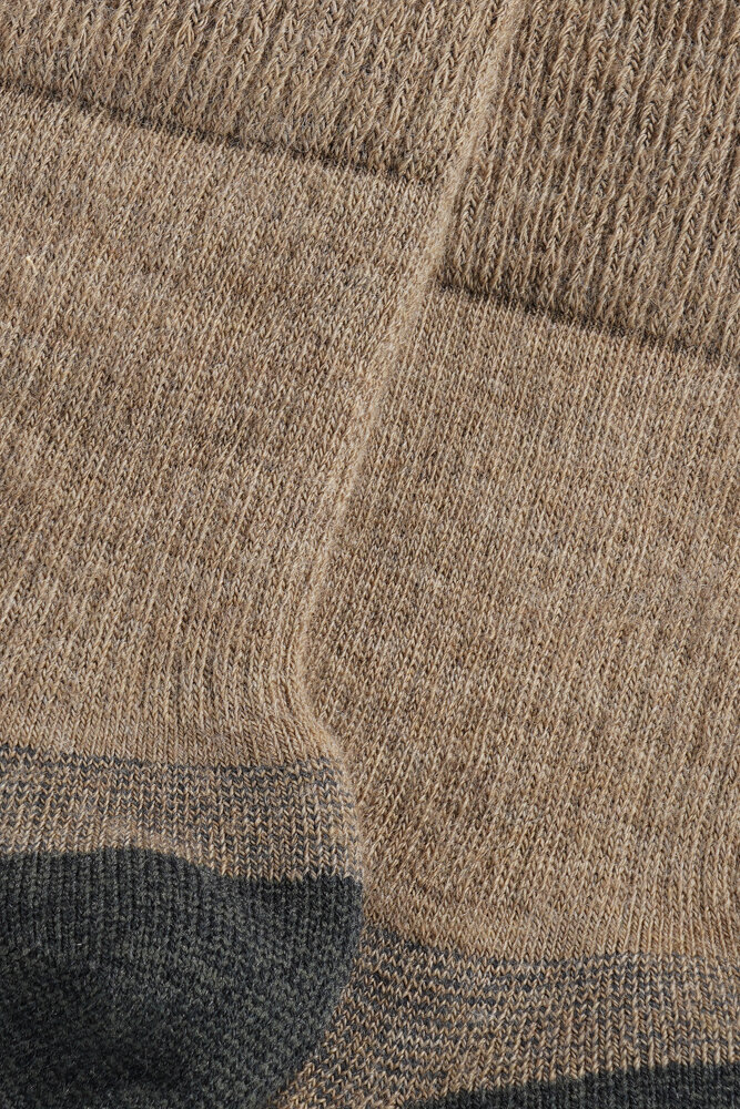 Oersterke werk- en buitensokken in beige (merinowol/nylon)